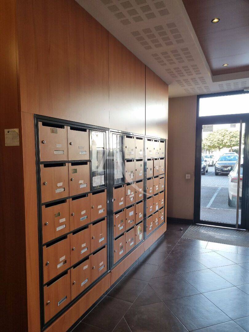 Appartement 2 pièces 52 m² · à Combs-la-Ville · 51,8 m² · 897 €/mois