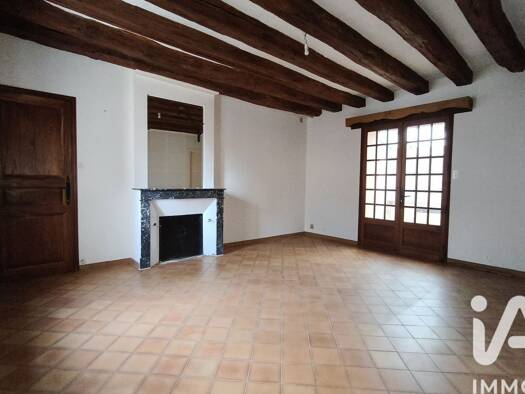 Maison à vendre 169 500 € 3 pièces 2 chambres 122 m² Saint-Antoine-du-Rocher 37360