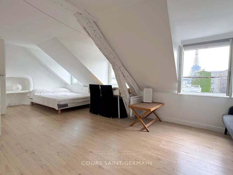 Appartement à vendre 320 000 € 1 pièce 24,4 m² Sous le toit, Étage 6/6 Gros Caillou Paris 7ème 75007