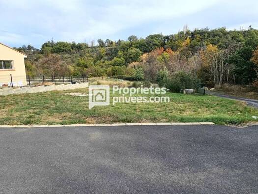Terrain constructible viabilisé à vendre 80 000 € 500 m² de terrain Est Prades 66500