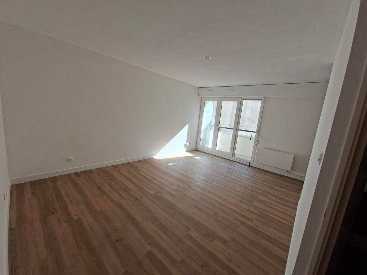 Appartement 1 pièce 25 m² · à Bordeaux · 24,9 m² · 595 €