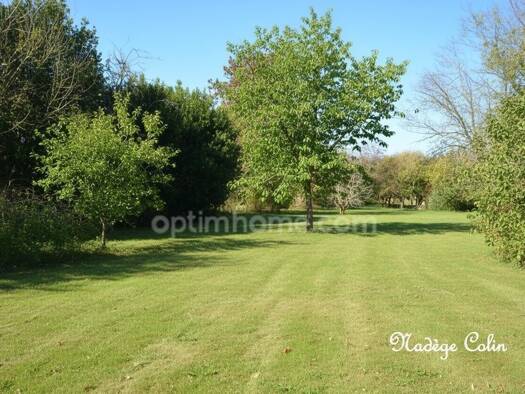 Terrain constructible à vendre 305 000 € 1 261 m² de terrain Les Hameaux-La Croix Aux Buis-Chapelle Magny-les-Hameaux 78114