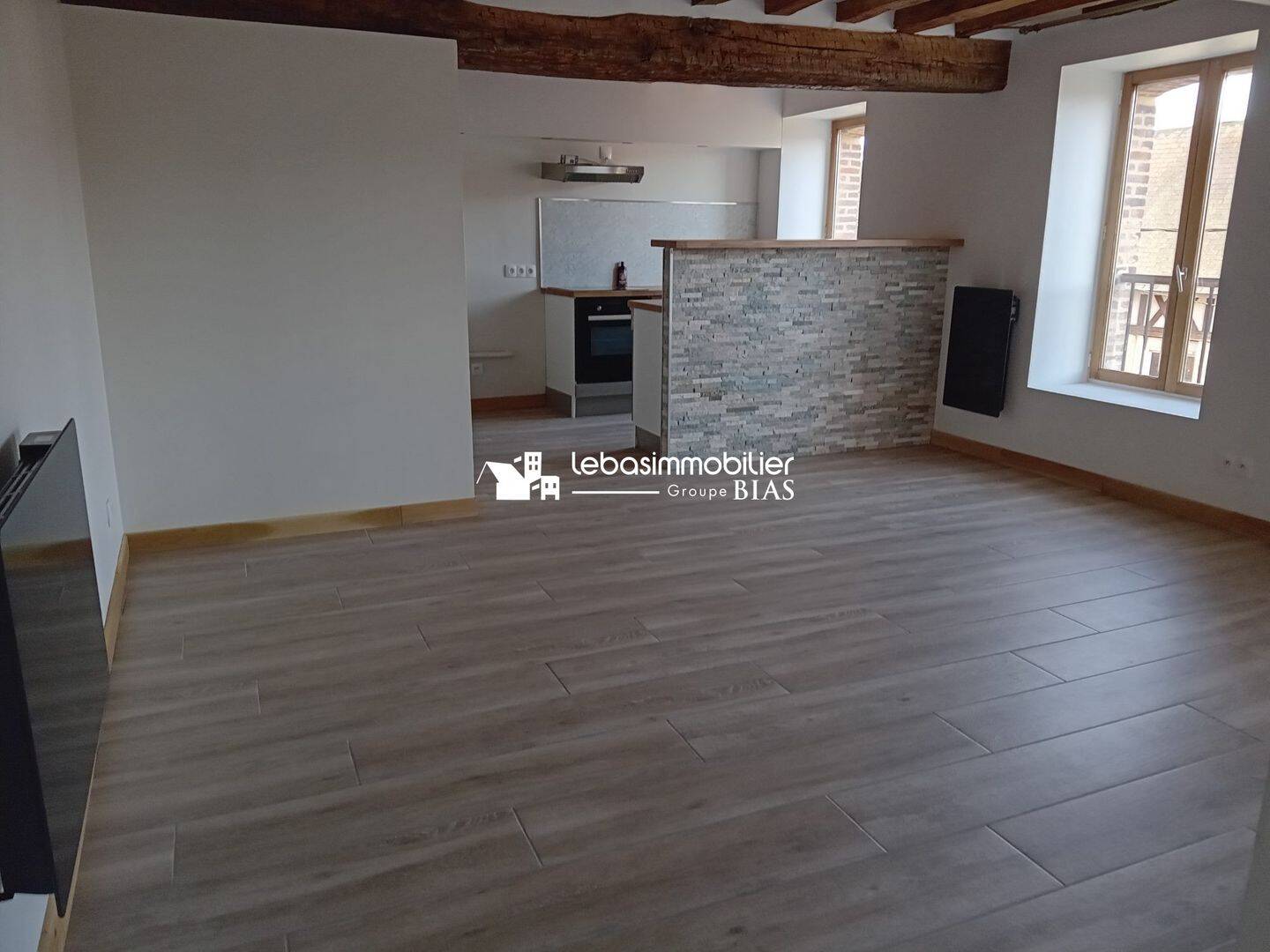 Appartement 4 pièces 52 m² · à Doudeville · 52 m² · 585 €