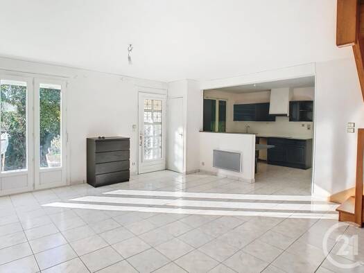 Maison à louer 1 447 € 4 pièces 3 chambres 86,5 m² 300 m² de terrain Prades-le-Lez 34730