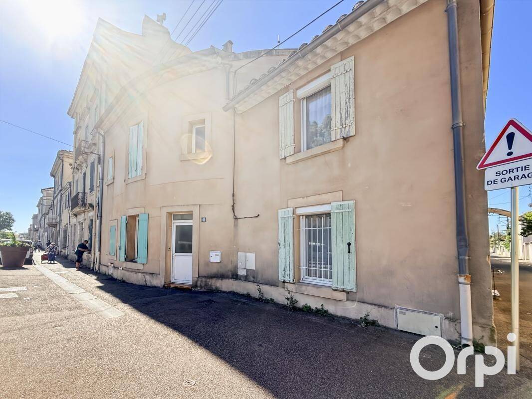Maison 5 pièces 118 m² · à Orange · 118,1 m² · 980 €