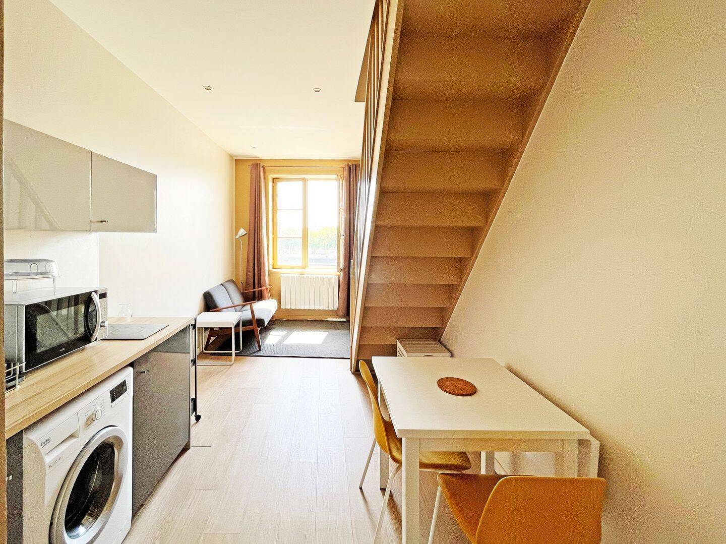 Appartement 1 pièce 40 m² · à Lyon 2ème Arrondissement · 40 m² · 785 €/mois