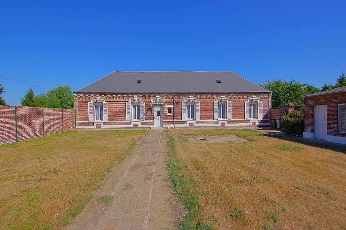 Maison 6 pièces 126 m² · à Ognolles · 125,8 m² · 215 000 €