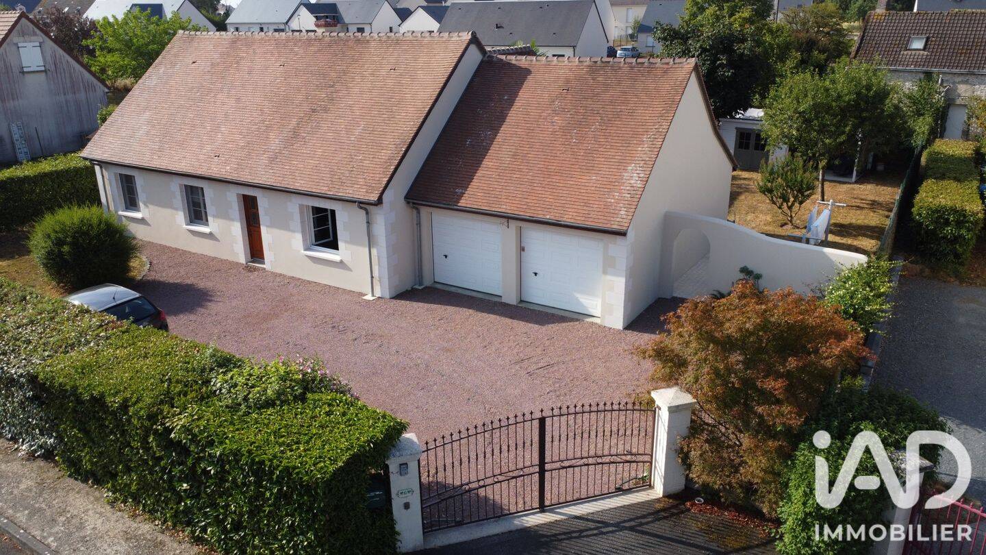 Maison 6 pièces 141 m² · à Azay-sur-Cher · 141 m² · 363 000 €