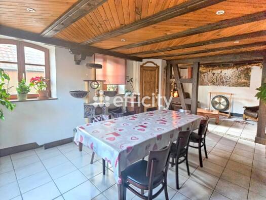 Maison à vendre 315 000 € 8 pièces 5 chambres 160 m² 251 m² de terrain Scharrachbergheim-Irmstett 67310