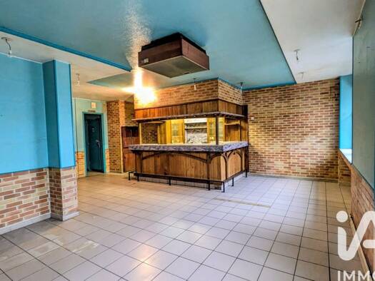 Immeuble à vendre 115 000 € 239 m² Centre Givet 08600