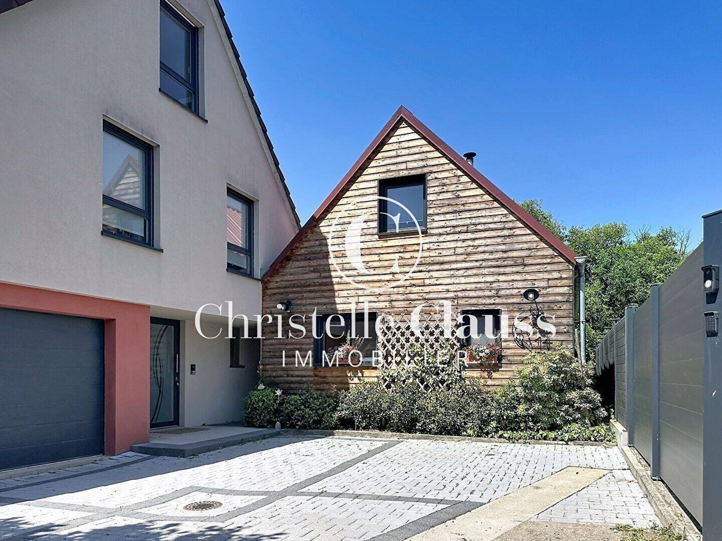 Maison 6 pièces 218 m² · à Scharrachbergheim-Irmstett · 218 m² · 799 000 €