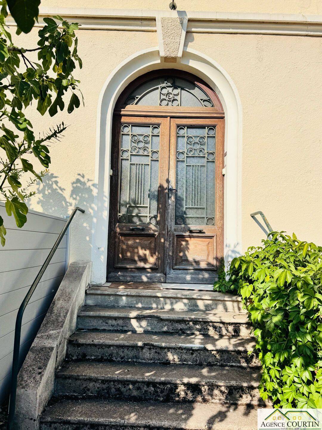 Appartement 4 pièces 97 m² · à Louhans · 97,2 m² · 148 000 €