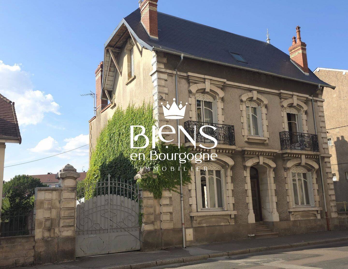 Maison 9 pièces 234 m² · à Autun · 234 m² · 229 000 €