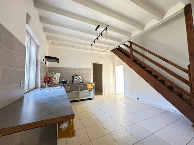 Maison 5 pièces 95 m² · à L'Isle-d'Espagnac · 95 m² · 95 000 €