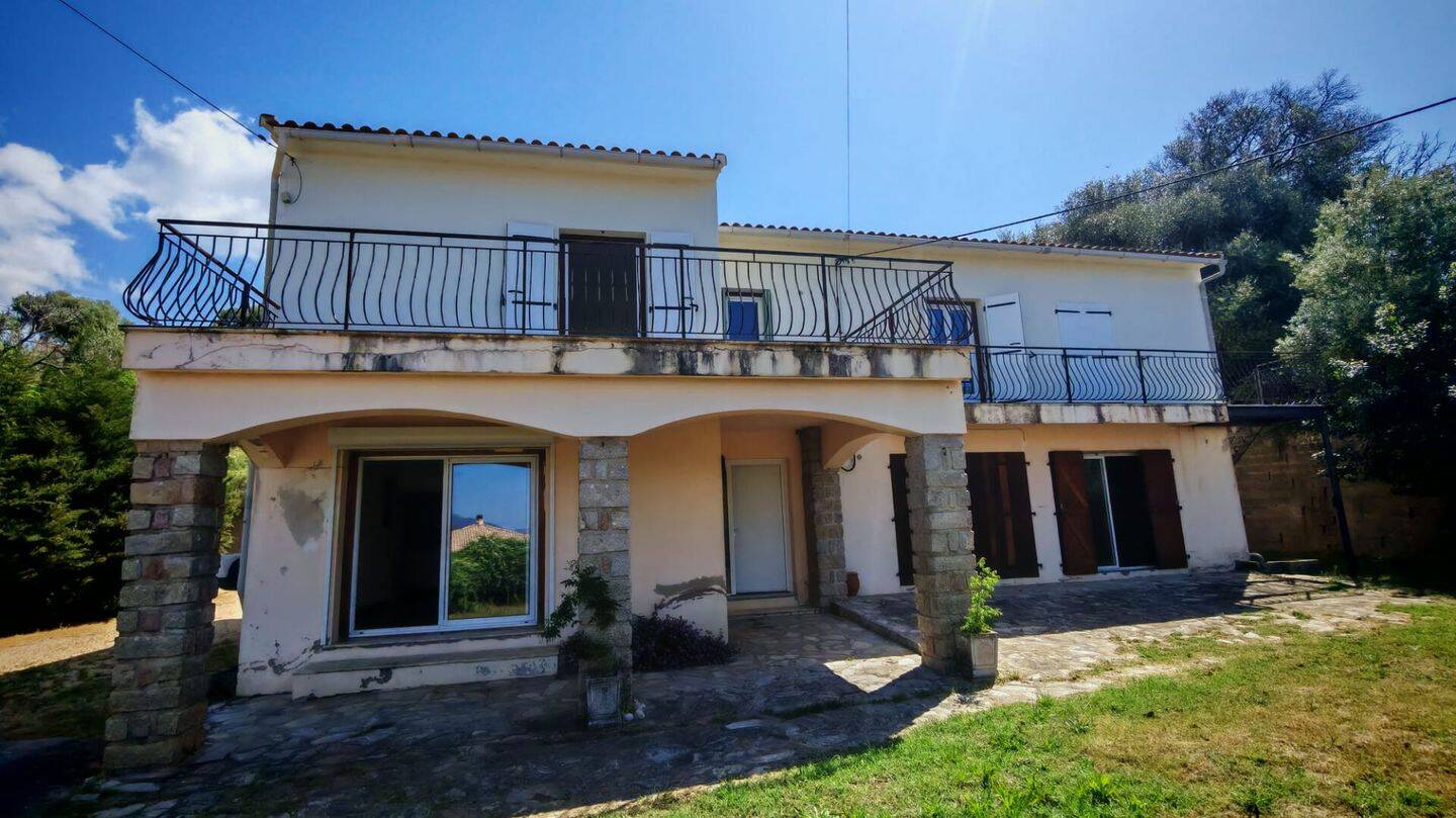 Maison 17 pièces 223 m² · à Bastelicaccia · 223 m² · 493 500 €
