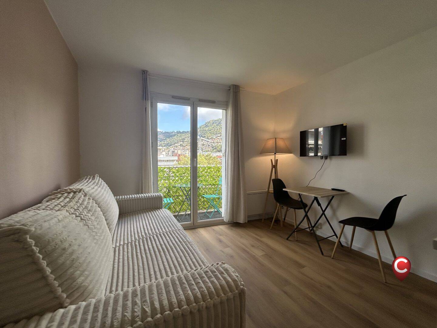 Appartement 1 pièce 17 m² · à Nice · 17 m² · 735 €