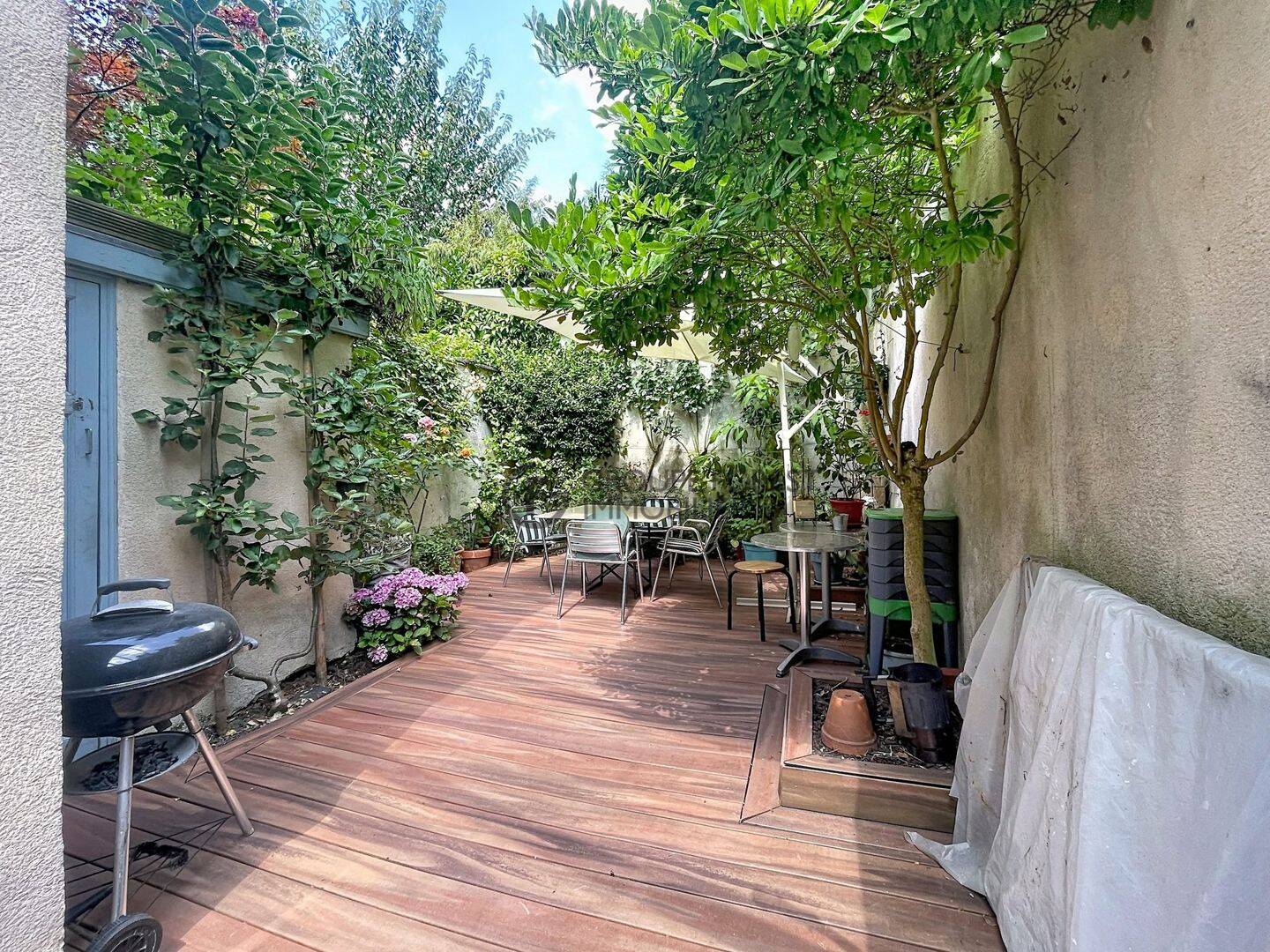 Maison 8 pièces 158 m² · à La Madeleine · 158 m² · 700 000 €