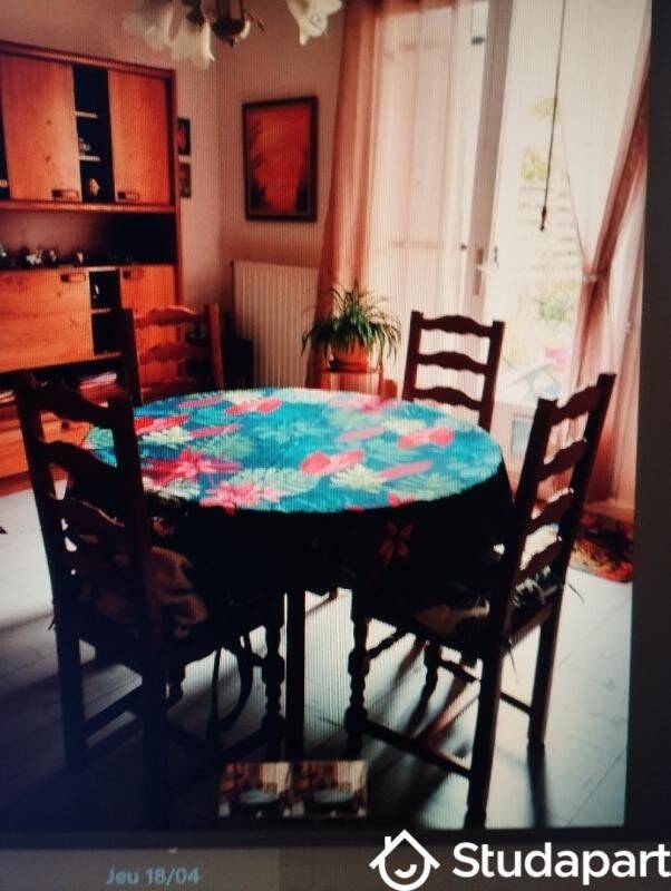 Appartement 1 pièce 9 m² · à Combs-la-Ville · 9 m² · 500 €