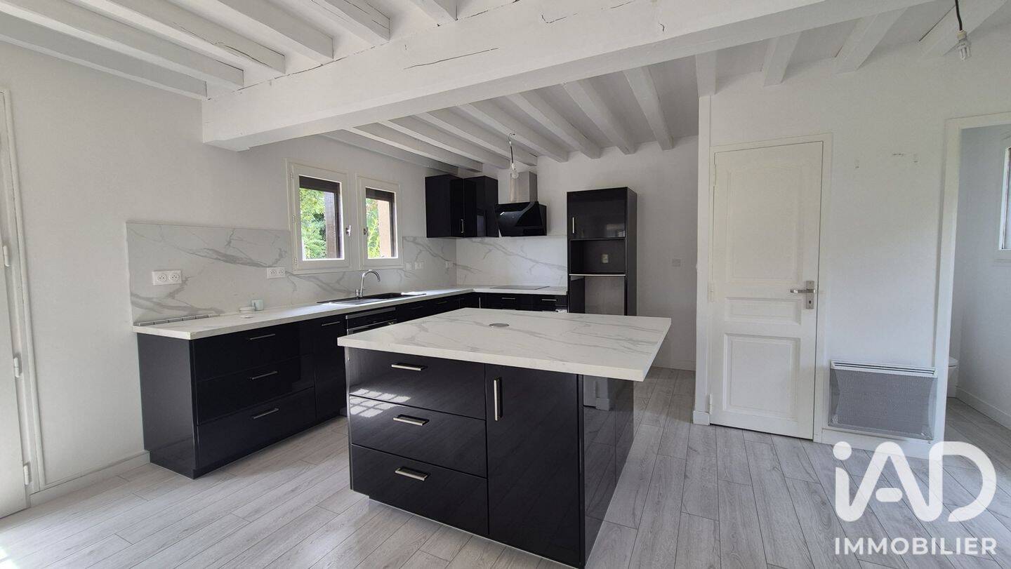 Maison 5 pièces 102 m² · à Saint-Aubin-lès-Elbeuf · 102 m² · 250 000 €