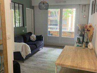 Appartement 2 pièces 32 m² · à Lyon 6ème Arrondissement · 32 m² · 1 040 €