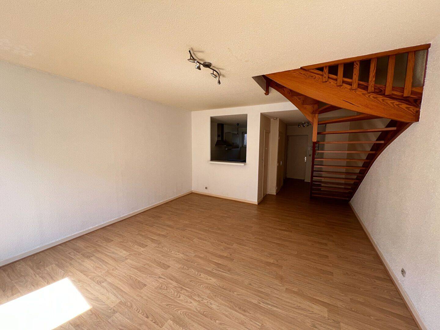 Appartement 3 pièces 73 m² · à Roanne · 73 m² · 560 €
