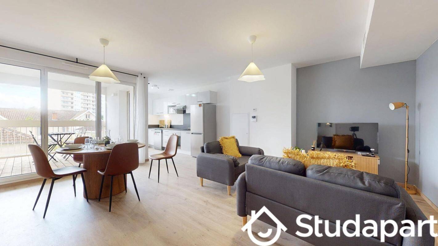 1 pièce 12 m² · à Toulouse · 12 m² · 565 €