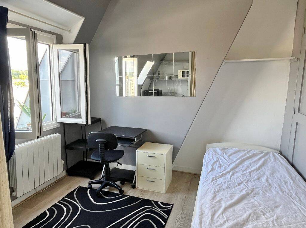 Appartement 1 pièce 12 m² · à Versailles · 12 m² · 500 €/mois