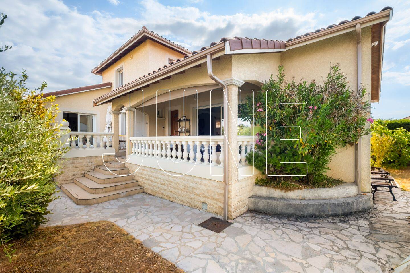 Maison 5 pièces 135 m² · à Saint-Priest · 135 m² · 529 000 €