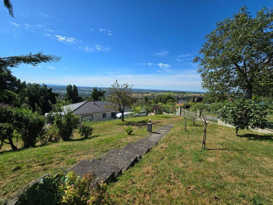 Maison 4 pièces 130 m² · à Creuzier-le-Vieux · 130 m² · 246 000 €