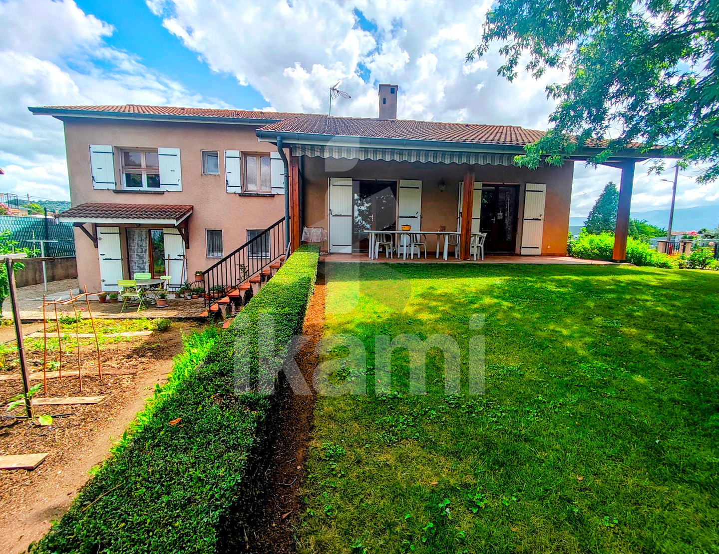 Maison 6 pièces 161 m² · à Génissieux · 161 m² · 365 000 €