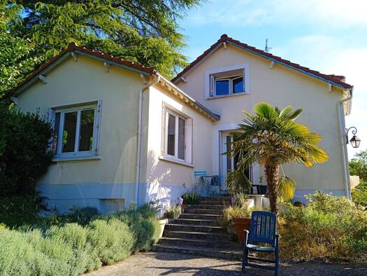 Maison à vendre 350 000 € 6 pièces 4 chambres 140 m² 802 m² de terrain Chamarande 91730