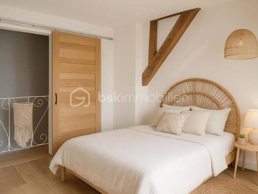 Maison de ville à vendre 199 900 € 3 pièces 2 chambres 75 m² Centre Saint-Mitre-les-Remparts 13920