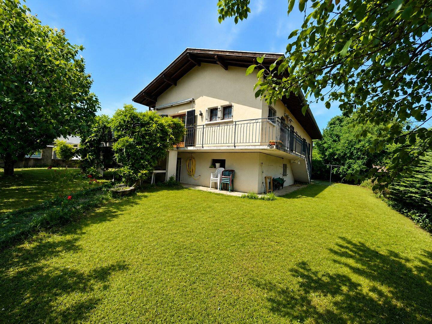 Maison 5 pièces 162 m² · à Vétraz-Monthoux · 162 m² · 560 000 €