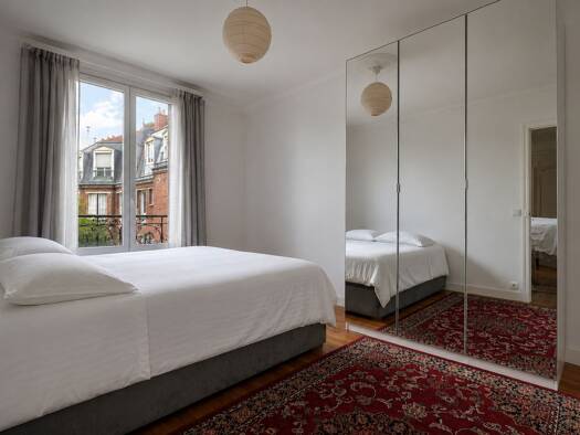 Appartement à vendre 239 900 € 2 pièces 1 chambre 45 m² Étage 6/7 Plateau-Grèves-Europe-Gare du Stade-Fossés Jean Colombes 92700