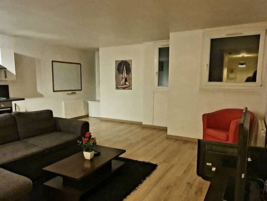 Appartement à louer 1 000 € 2 pièces 1 chambre 52 m² Étage 8/8 Cormiers-Hauts Batons-Champy-Butte Verte Noisy-le-Grand 93160