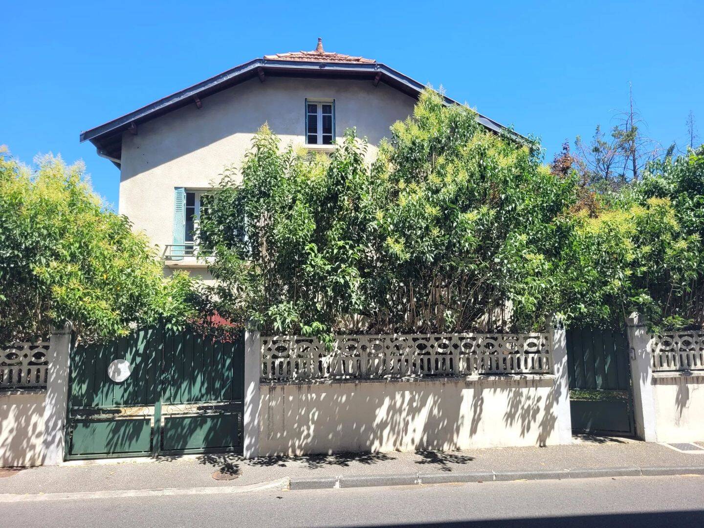 Maison 5 pièces 115 m² · à Alès · 115 m² · 200 000 €