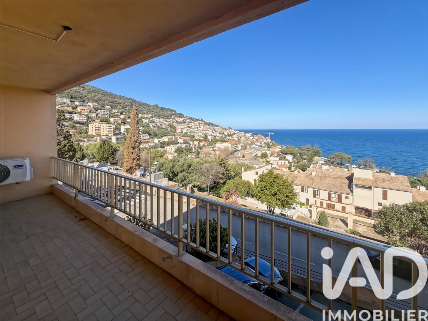 Appartement 3 pièces 84 m² · à San-Martino-Di-Lota · 84 m² · 295 000 €