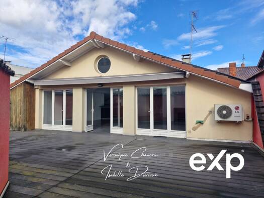 Appartement à vendre 640 000 € 5 pièces 3 chambres 181,3 m² RDC/2 Claveliere-Malletiere Oullins 69600