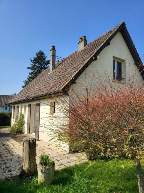 Maison 5 pièces 104 m² · à Beauchamps · 103,7 m² · 195 000 €