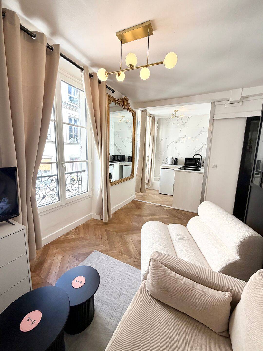 Appartement 1 pièce 25 m² · à Paris 18ème Arrondissement · 25 m² · 1 590 €/mois