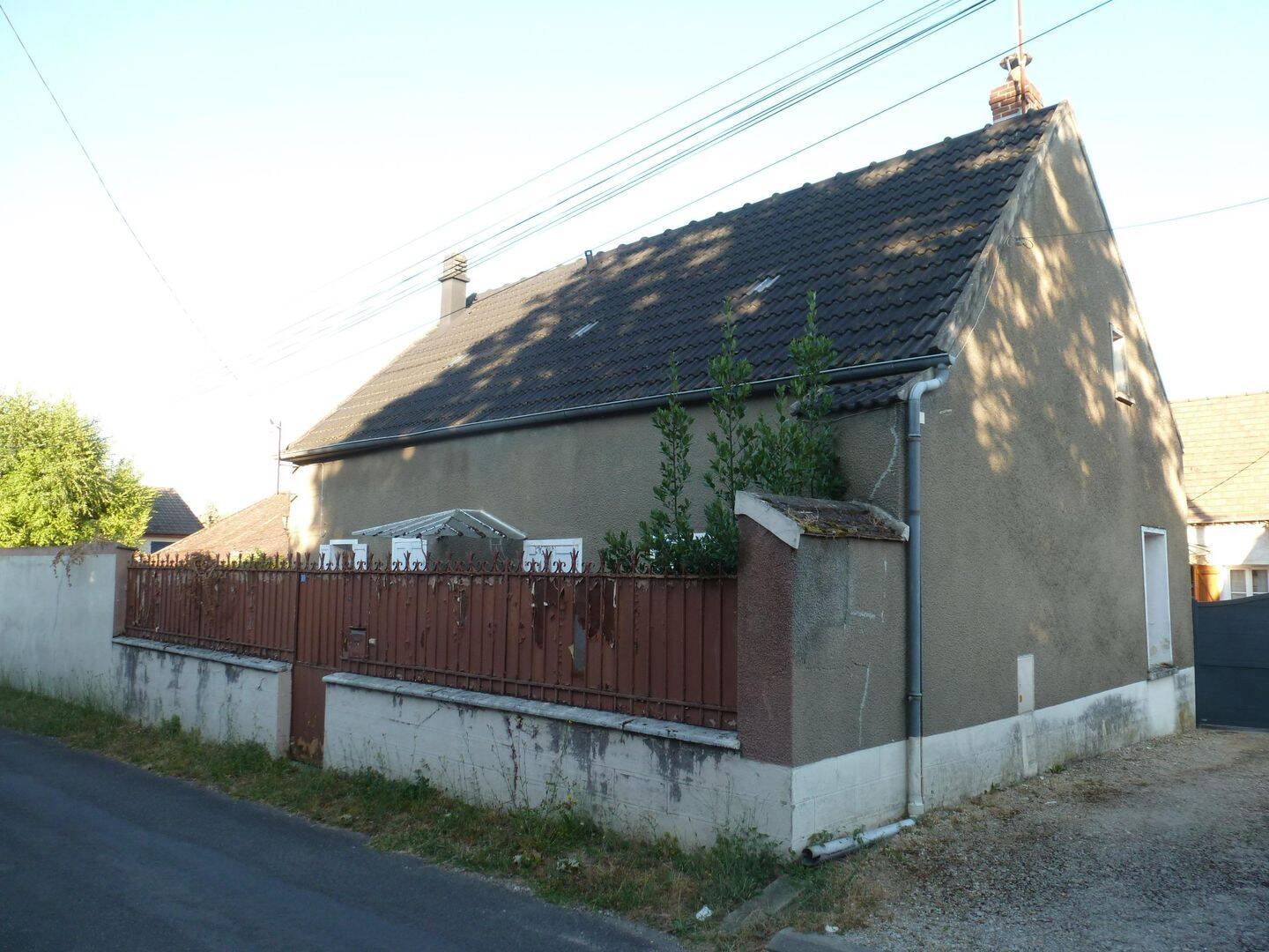 Maison 4 pièces 80 m² · à Courlon-sur-Yonne · 80 m² · 45 000 €