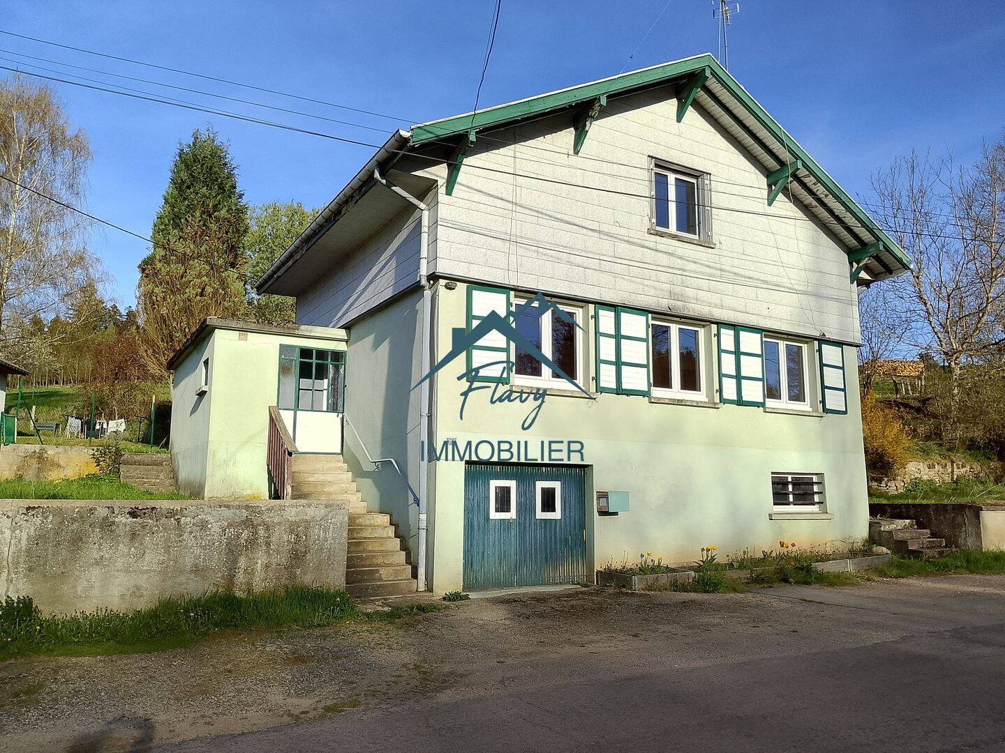 Maison 5 pièces 100 m² · à Anould · 100 m² · 149 900 €