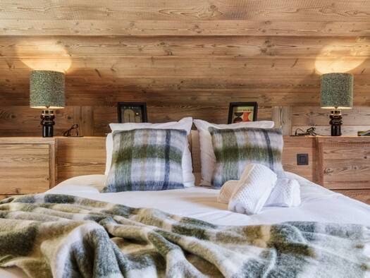 Maison à vendre 2 150 000 € 9 pièces 5 chambres 285,7 m² 750 m² de terrain Manigod 74230