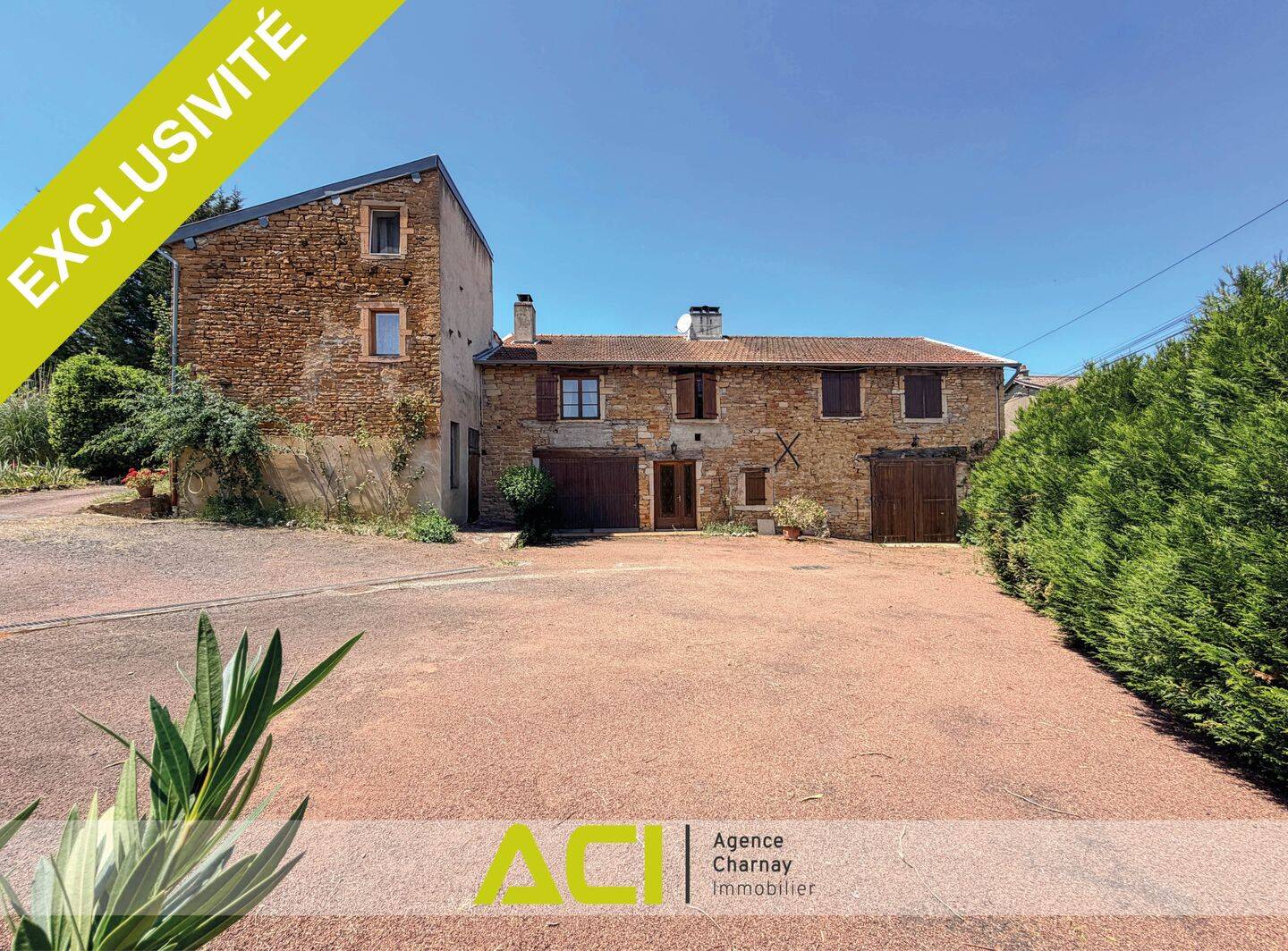 Maison 8 pièces 211 m² · à Mâcon · 211 m² · 345 000 €