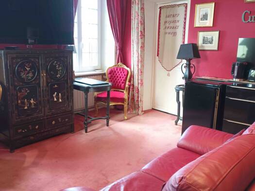 Appartement à louer 600 € 1 pièce 40 m² Étage 1/2 disponible dès maintenant Agon-Coutainville 50230