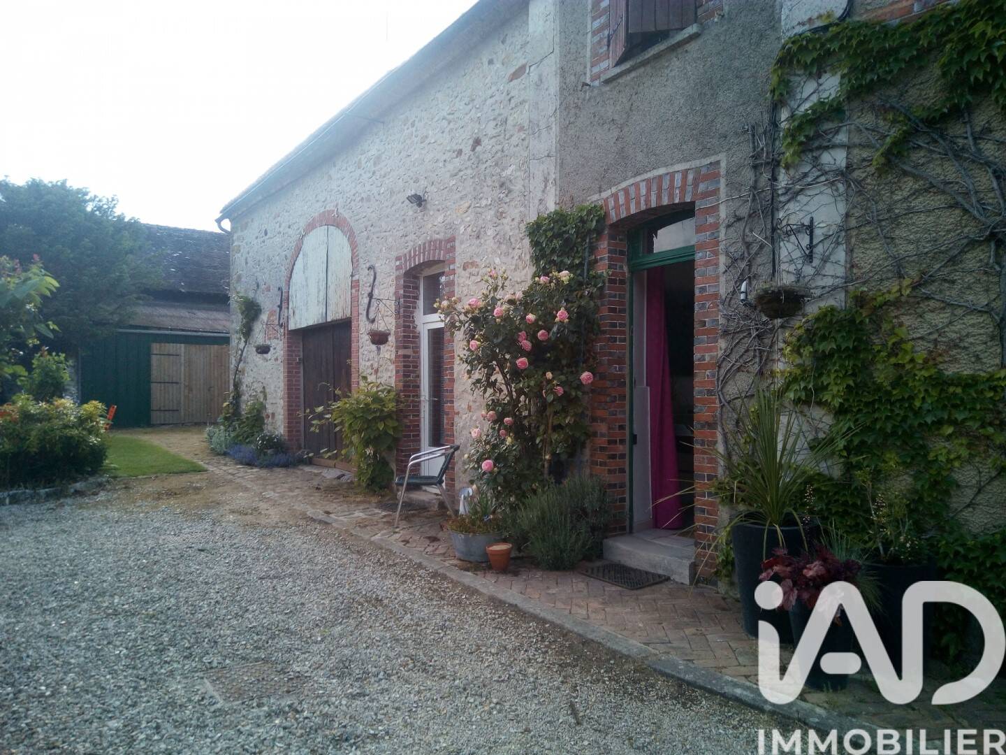 Maison 5 pièces 175 m² · à Sognolles-en-Montois · 175 m² · 240 000 €