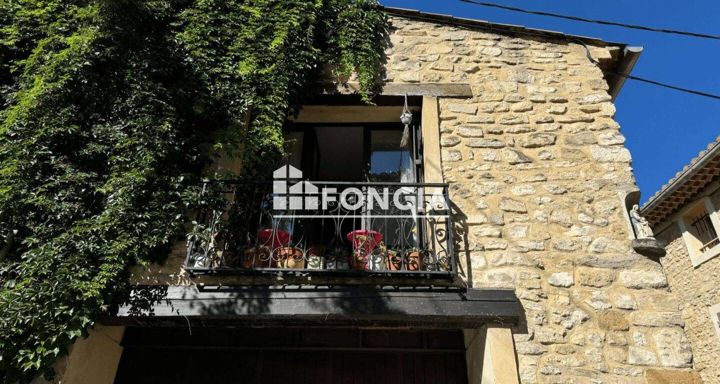 Maison 4 pièces 94 m² · à Pernes-les-Fontaines · 94,1 m² · 849 €/mois
