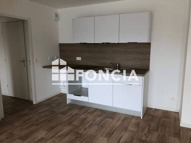 Appartement 3 pièces 62 m² · à Canteleu · 61,5 m² · 744 €