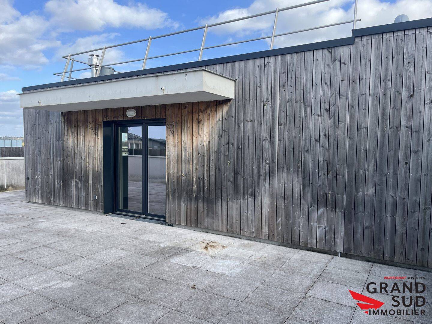 Appartement 3 pièces 80 m² · à Villenave-d'Ornon · 79,9 m² · 299 000 €