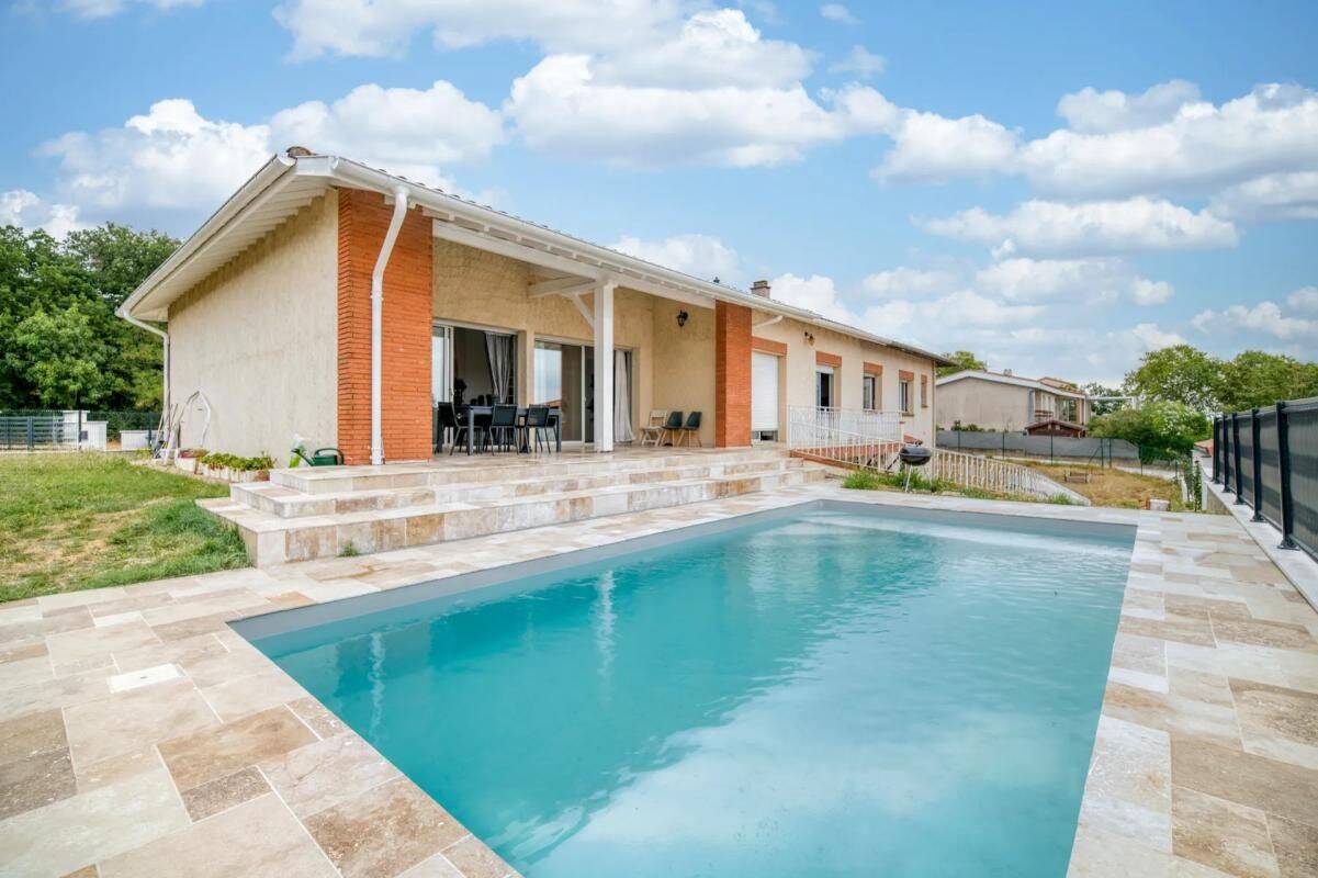 Maison 9 pièces 210 m² · à Escalquens · 210 m² · 799 000 €